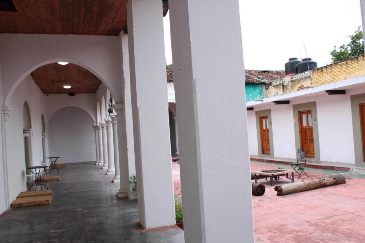 Fandango Hostel San Cristobal de las Casas Luaran gambar