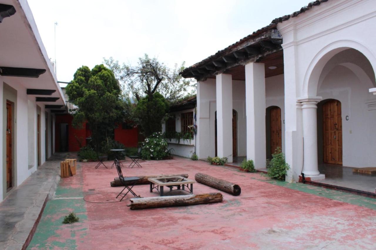 Fandango Hostel San Cristobal de las Casas Luaran gambar